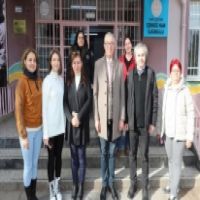 Başkan Arda’ya ilkokulunda duygulandıran sürpriz