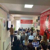 Bayraklı’da kaos biter mi?