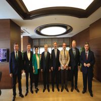 İzmir'in AK Partili başkanlarından Ankara çıkarması