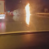 İzmir’de alev topuna dönen vidanjör böyle patladı