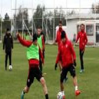 Pınar Karşıyaka, FIBA Şampiyonlar Ligi'nde Almanya'da Brose Bamberg ile karşılaşacak