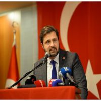 Yücel'den Kaya'ya jet yanıt: Laf ebeliği yapacağınıza...