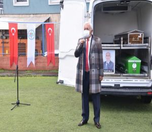 Son dakika haberi! Belediye meclis üyesi koronavirüsten öldü, tören statta düzenlendi