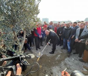 Buca Cezaevi için 'zeytin ağaçlı' eylem yola çıktı