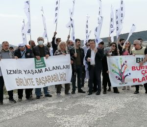 ‘Çeşme Projesi’ne karşı yüzlerce kişi bir arada: Danıştay’a ‘karar verin’ çağrısı