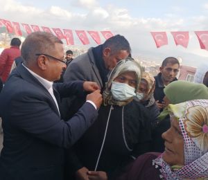 CHP'ye Romanlardan taze kan