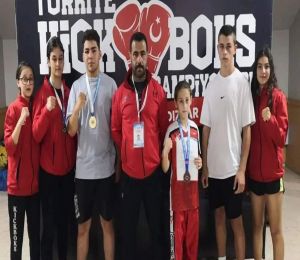 Genç sporcular Urla’yı gururlandırdı