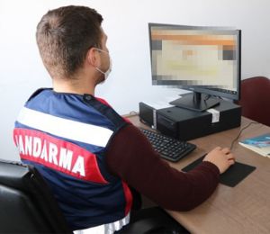 İzmir'de jandarmadan siber operasyon: Bin 807 site kapatıldı