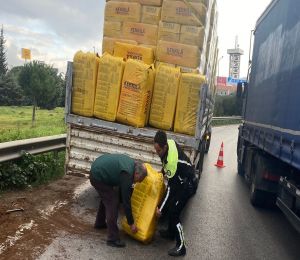 İzmir polisinden yürek ısıtan hareket