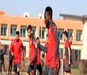 Kayserispor İzmir'e gitti