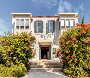 Beyevi Alaçatı