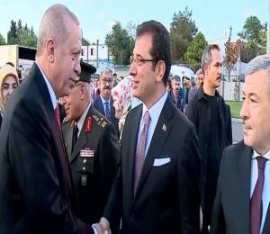 Erdoğan’ın yardımcısından “AKP, Ekrem İmamoğlu ve Mansur Yavaş’tan korkuyor mu?” sorusuna yanıt