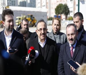 AK Partili Sürekli’den Büyükşehir’e ‘Karşıyaka Stadı’ çıkışı: Topu taca atıyorlar