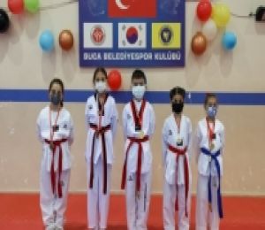  Buca’nın taekwondo şampiyonları