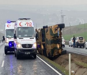 Diyarbakır'da zırhlı askeri araç devrildi: 6 yaralı