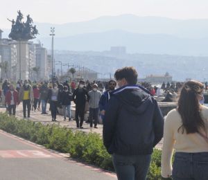 Haftalık vaka haritasında son durum: İzmir'de artış durmuyor