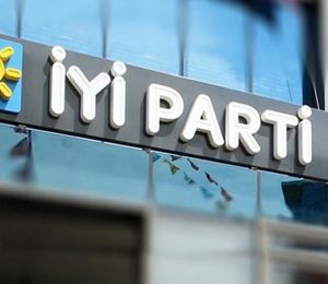 İYİ Parti İzmir'de bir aday daha