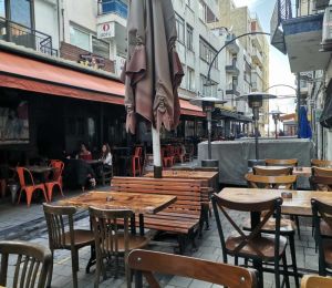 İzmir'de esnafın kira zammı isyanı: ‘’Aklımızı yiyeceğiz yakında"