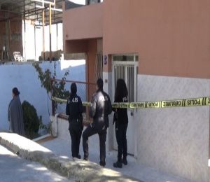 İzmir’de eşini bıçaklayarak öldüren zanlı tutuklandı