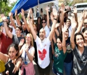 İzmir’de üniversite öğrencilerine nakliye desteği
