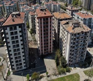 İzmir’in ağır hasarlı bina raporu: Yıkılması gereken kaç bina kaldı?