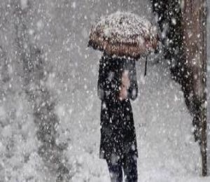 Türkiye soğuk ve yağışlı havanın etkisine girecek! Hafta ortasından itibaren kar geliyor