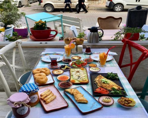 Morisi Mavişehir Kahvaltı & Girit Mutfağı