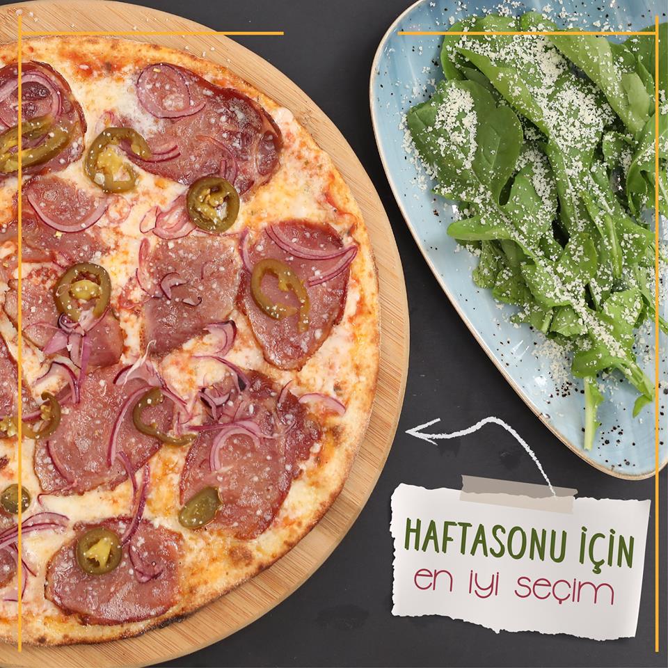 Carmelina Pizza Fotoğrafları