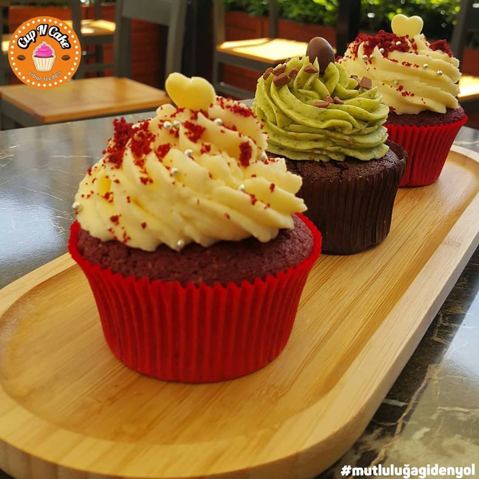 Cup N Cake Fotoğrafları