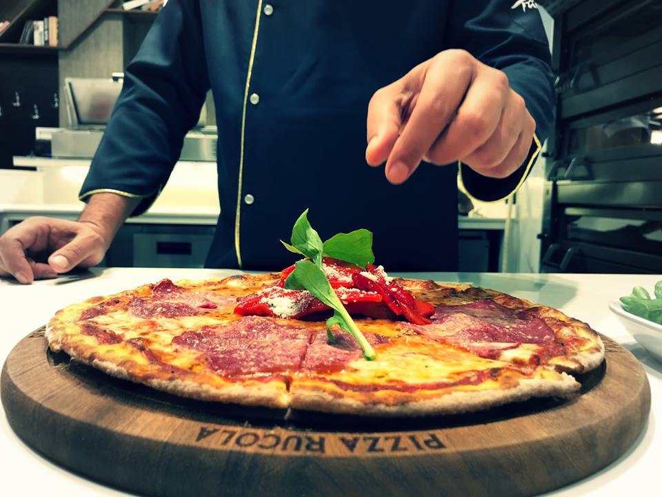 Pizza Rucola Fotoğrafları