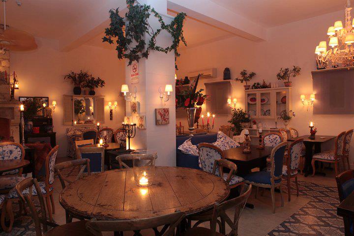 Tuval Çeşme Marina Fotoğrafları