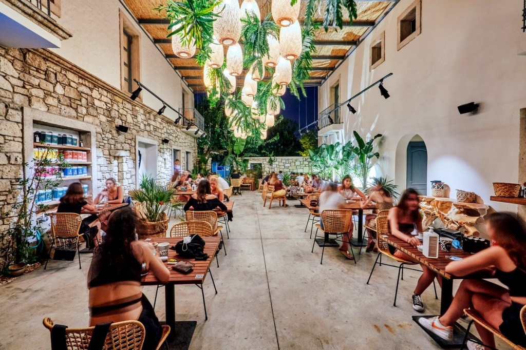 Gaia Bazaar Fotoğrafları