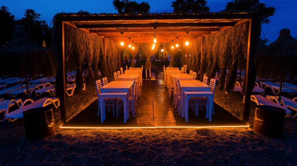 Mali Beach Fotoğrafları