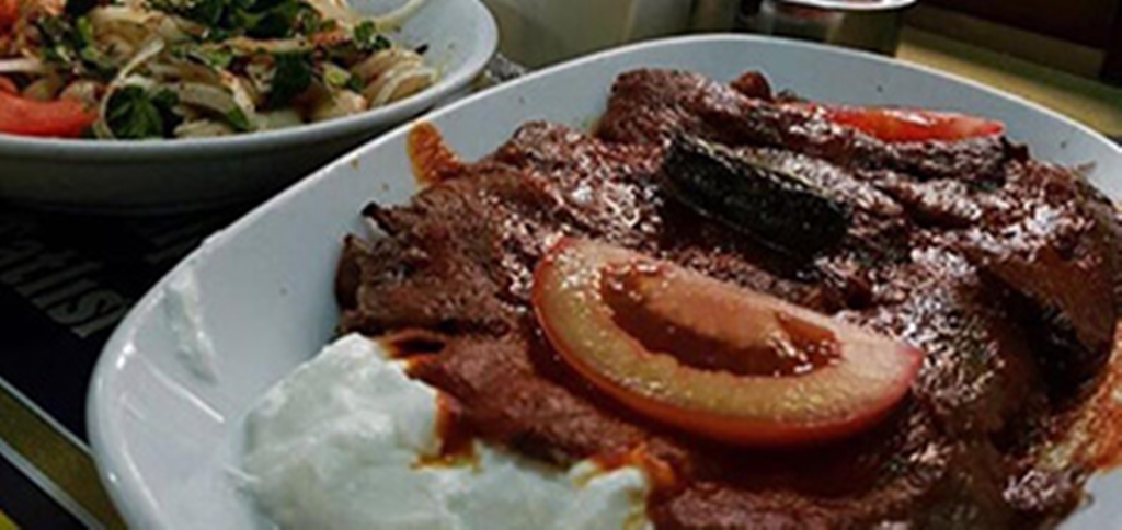 Doyuran Manisa Kebabı Fotoğrafları