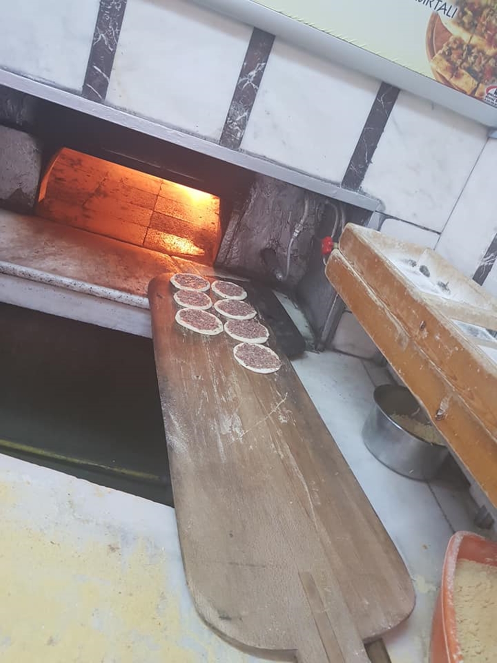 Kuyum Pide Salonu Fotoğrafları