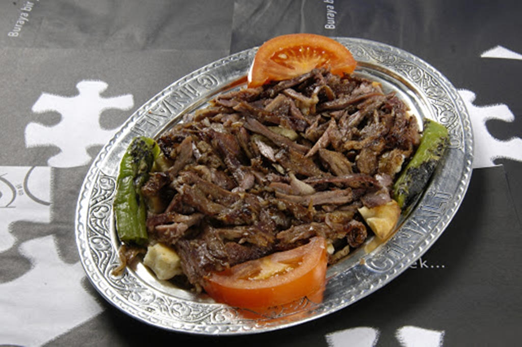 Cin Ali Hisarönü Dönercisi Fotoğrafları