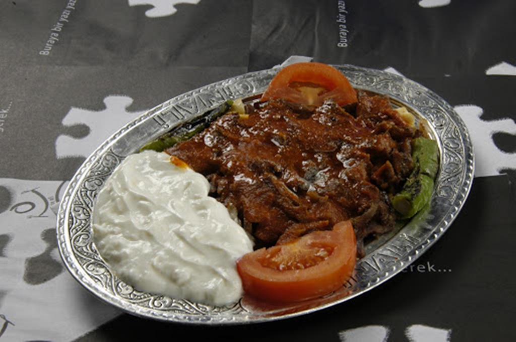 Cin Ali Hisarönü Dönercisi Fotoğrafları