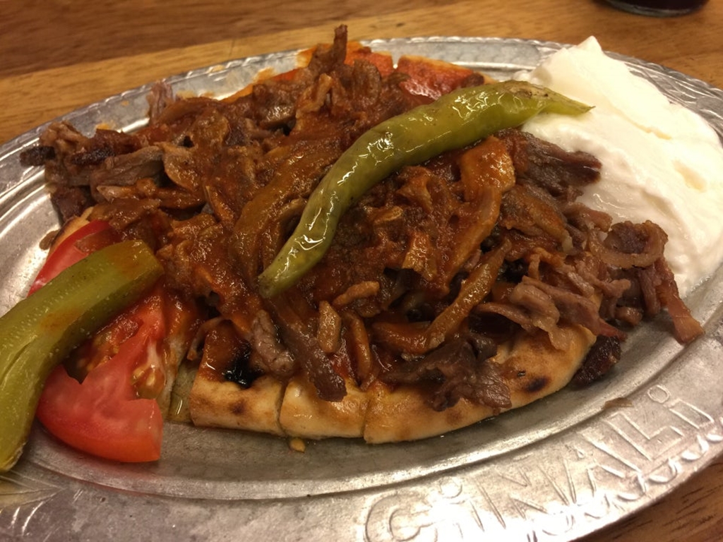 Cin Ali Hisarönü Dönercisi Fotoğrafları