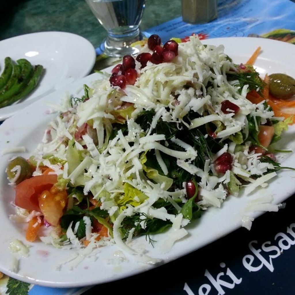 Balık Pişiricisi Ahmet Usta Hisarönü Fotoğrafları