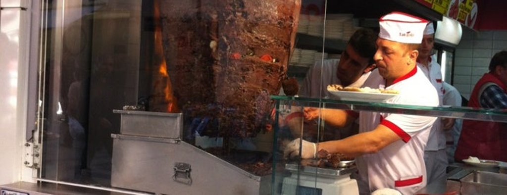 Sakıpağa Dönerevi Fotoğrafları