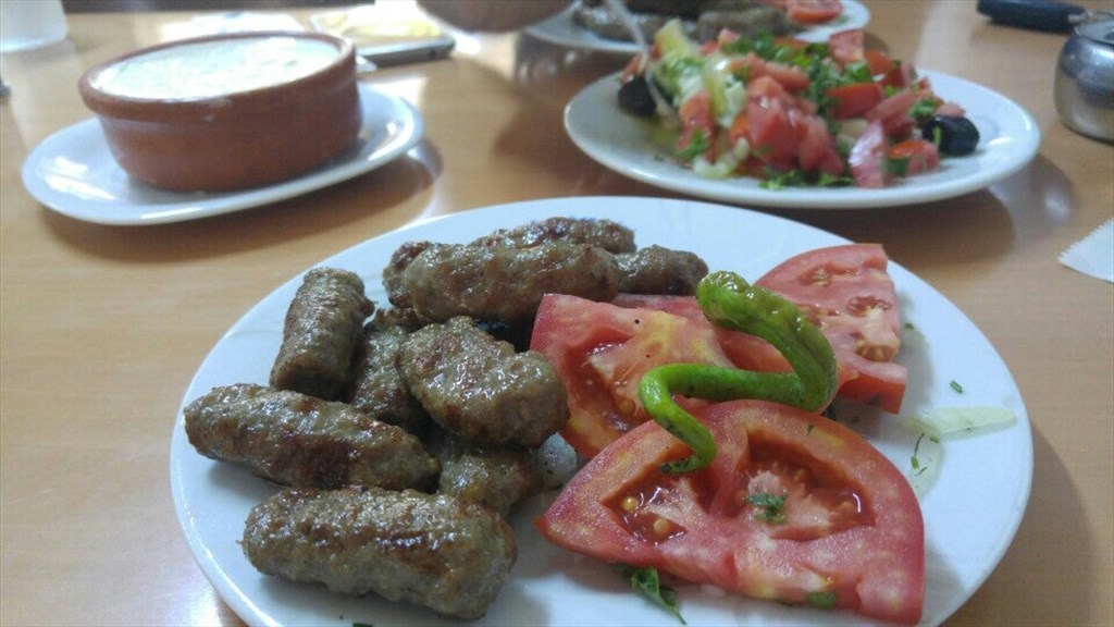 İnegöl Köftecisi Kemal Usta Fotoğrafları