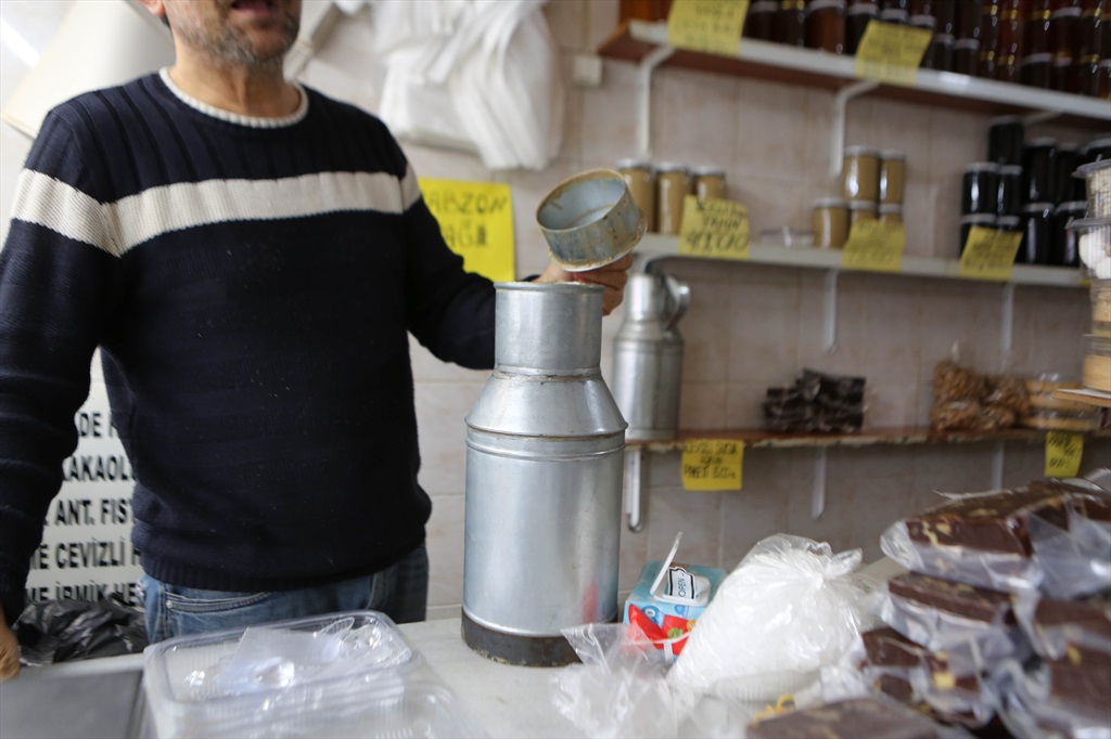 Helvacı Hacı Amca Fotoğrafları