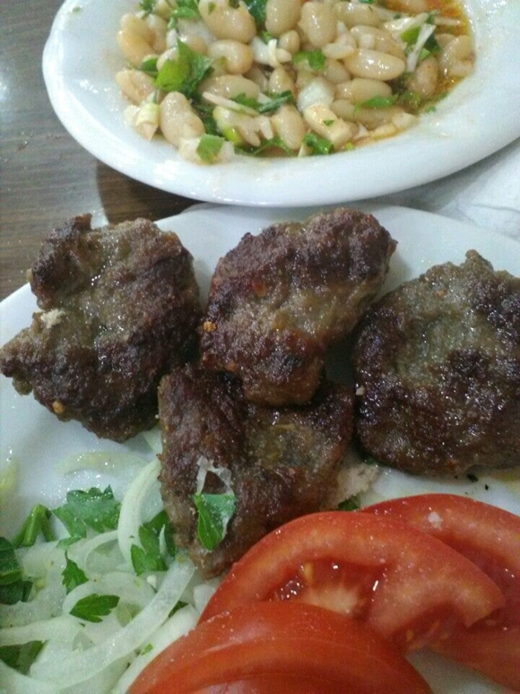 Altın Kepçe Bergama Köfte Fotoğrafları