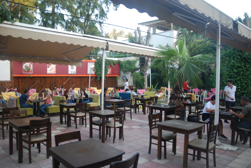 Portakal Cafe Fotoğrafları