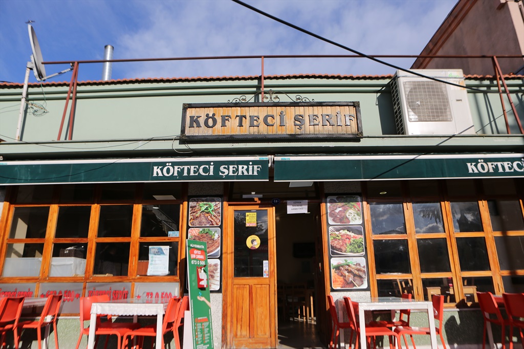 Köfteci Şerif Fotoğrafları