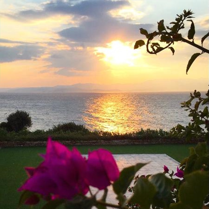 Ayasaranda Sunset Plajı Fotoğrafları