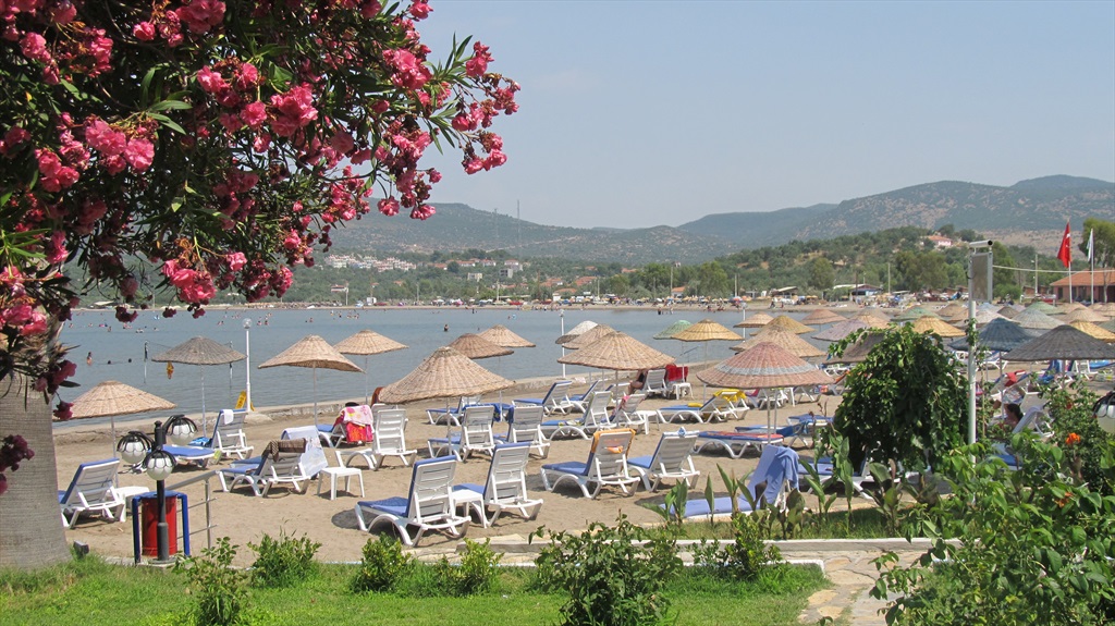 Deçemko Tatil Köyü Plajı Fotoğrafları