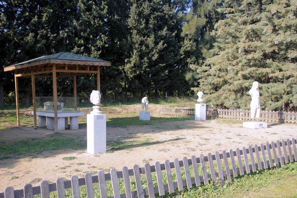 Klaros Ören Yeri Fotoğrafları