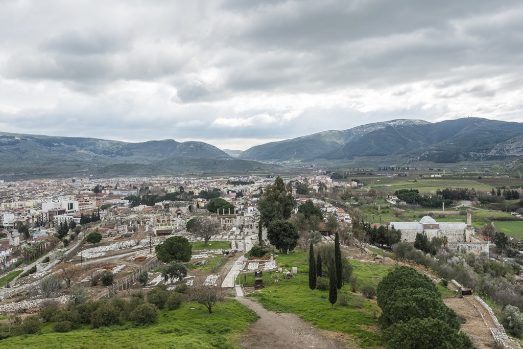 Ayasuluk Kalesi ve St. Jean Anıtı Fotoğrafları