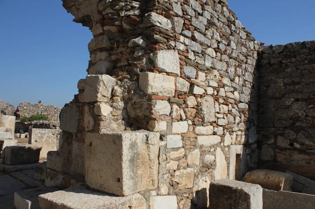 Metropolis Antik Yerleşimi Fotoğrafları